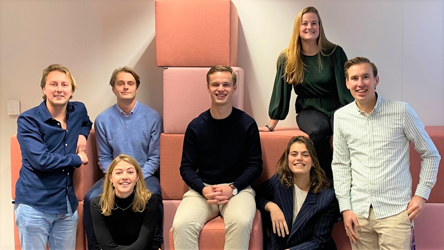 Trainees uiteenlopende vraagstukken openbaar bestuur