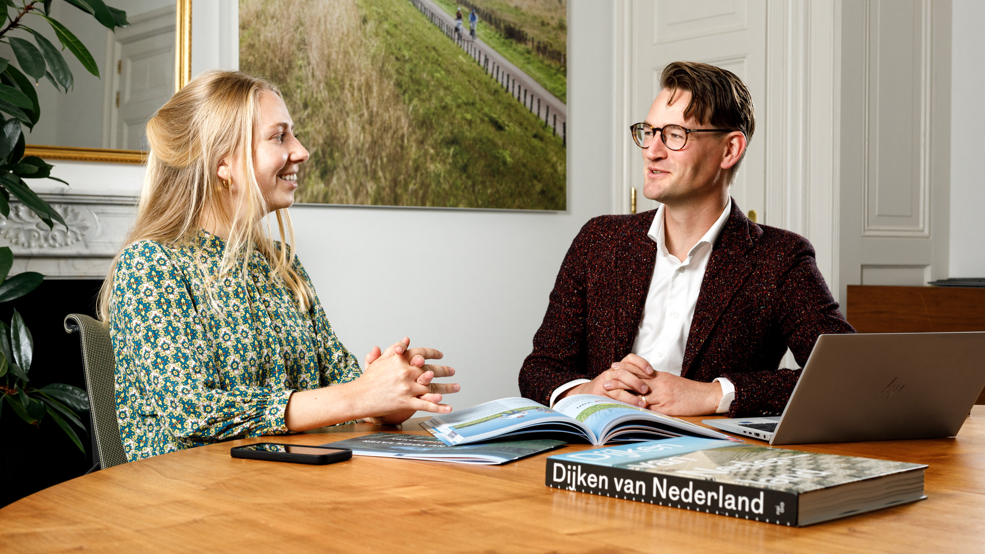 Afbeelding - Klimaattalent werkt mee aan waterveiligheid en crisisbeheersing bij de Unie van Waterschappen